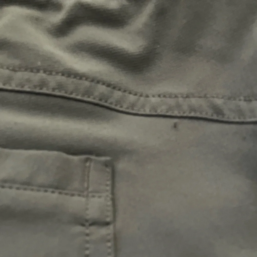 The North Face Cargo Shorts- Women's 4